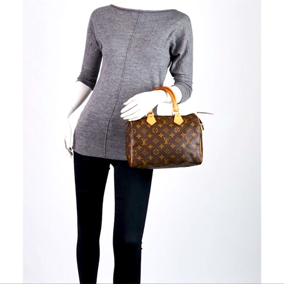 🛑❌SOLD❌🛑LV SPEEDY 25! 👑 - Picture 2 of 15